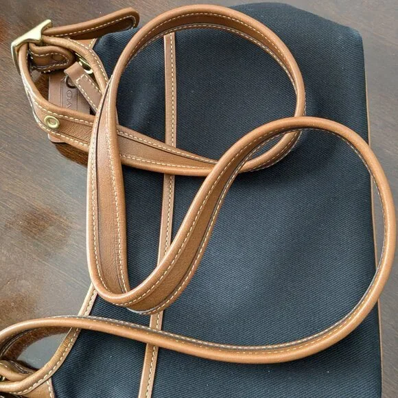 Coach vintage Cavas Leather  Shoulder Bag Crossbody Black Brown - Picture 16 of 16